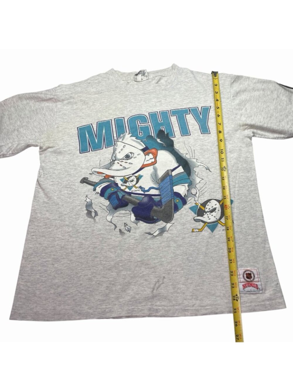 Vintage 90's Nutmeg USA Anaheim Mighty Ducks Disney NHL T-Shirt Men's L - Picture 15 of 15